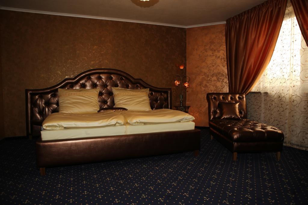 Hotel Kotva Bratislava Bilik gambar